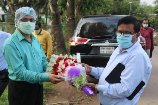 কুমিল্লার দেবিদ্বারে সচিব জিয়াউল আলমের আগমন