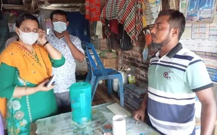 লালমাইয়ের বাগমারা বাজারে দুটি আইসক্রিম কারখানায় ভ্রাম্যমান আদালতের জরিমানা