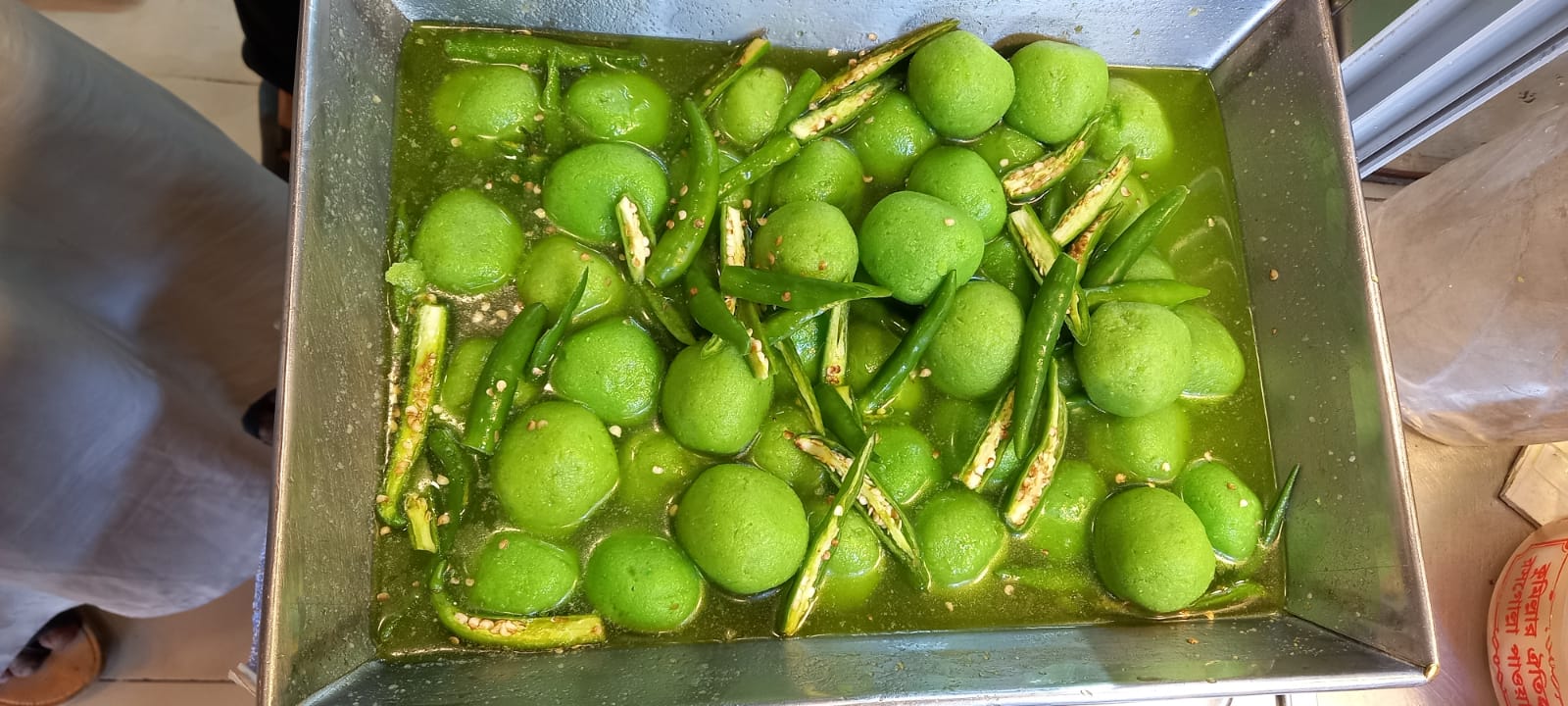 কুমিল্লায় কাঁচা মরিচের রসগোল্লা