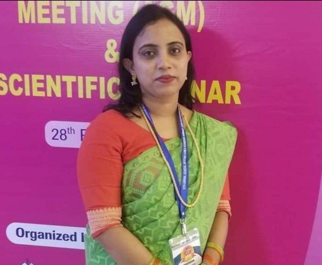 হরিশ্চর স্কুলের ছাত্রী ডাঃ মারজান সুলতানা নিঝুমের বিশেষজ্ঞ ডিগ্রী অর্জন