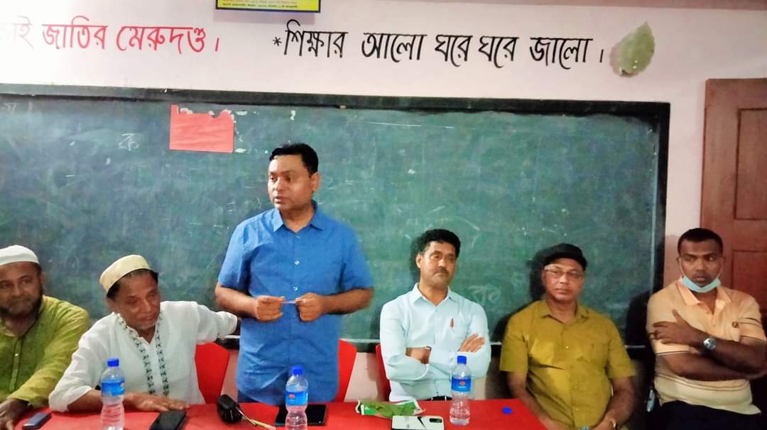 লালমাই থানার উদ্যোগে ডাকাতি ও ছিনতাই রোধে আলোচনা সভা অনুষ্ঠিত