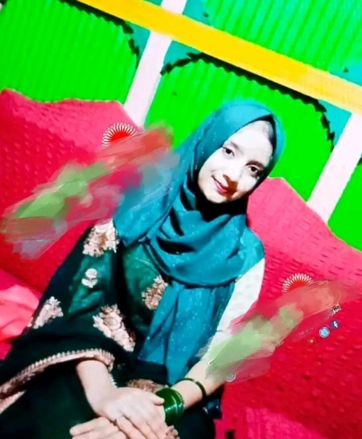 ফাঁসিতে ঝুলে সুমাইয়ার আত্মহত্যা!