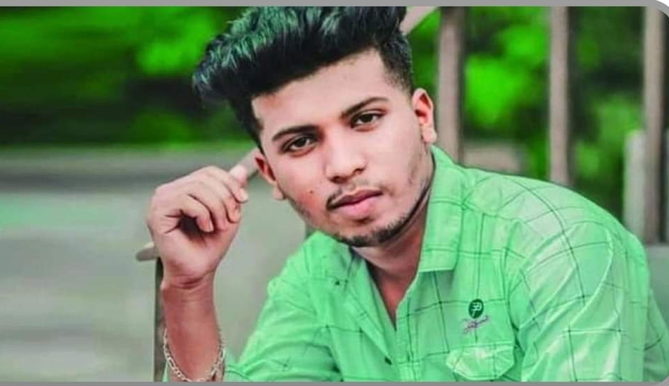 অবশেষে পরকীয়া প্রেমিকার সাথে ১০লাখ টাকা দেনমোহরে বিয়ে