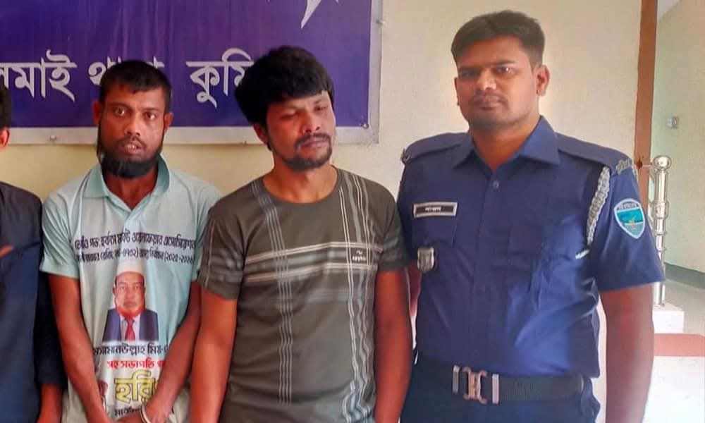 লালমাইয়ে যৌথবাহিনীর অভিযানে দুই মাদক কারবারি আটক 